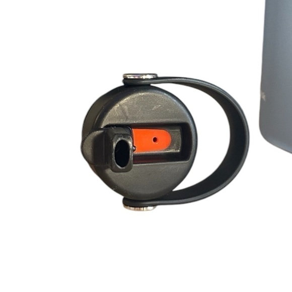 Hydro Flask 24 oz Standard Mouth with Flex Straw Cap Ice Blue - Picture 5 of 10